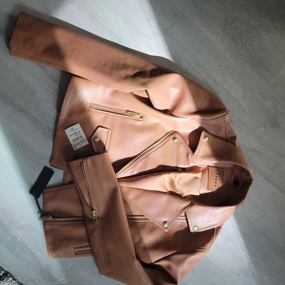 Blank NYC BNWT vegan leather biker moto jacket Medium - Picture 5 of 12